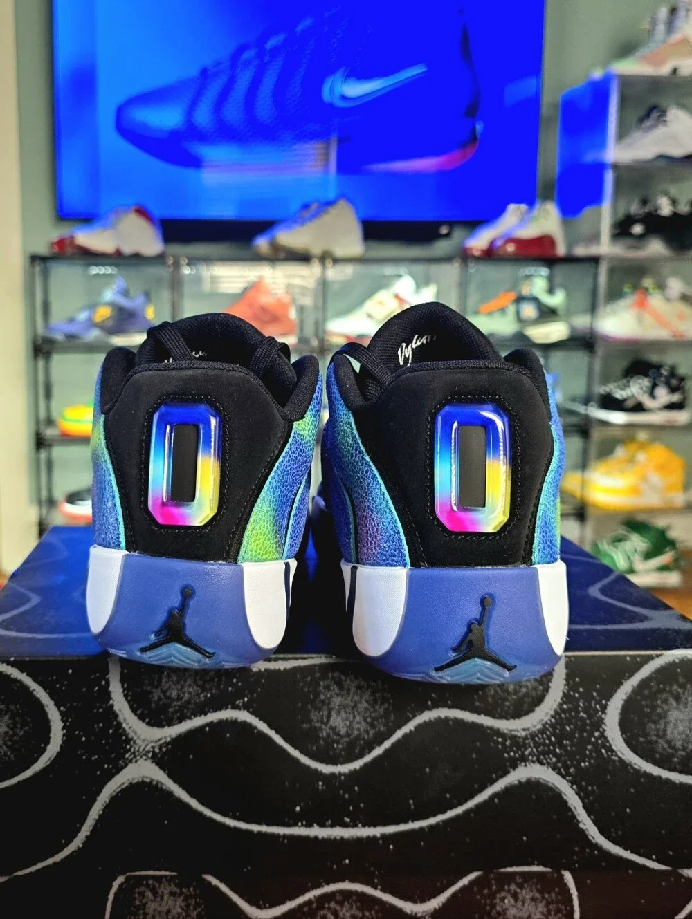 Jordan size 10